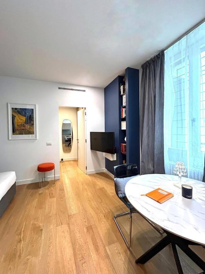 Voltaottosuite - Comfort And Elegance In Moscova ميلان المظهر الخارجي الصورة