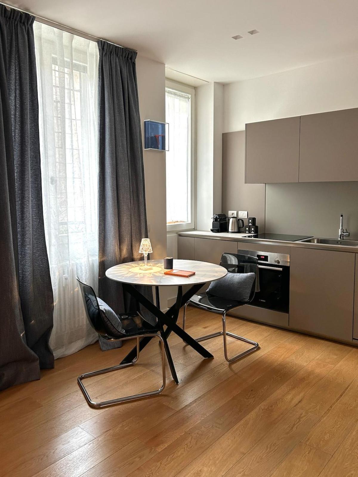 Voltaottosuite - Comfort And Elegance In Moscova ميلان المظهر الخارجي الصورة